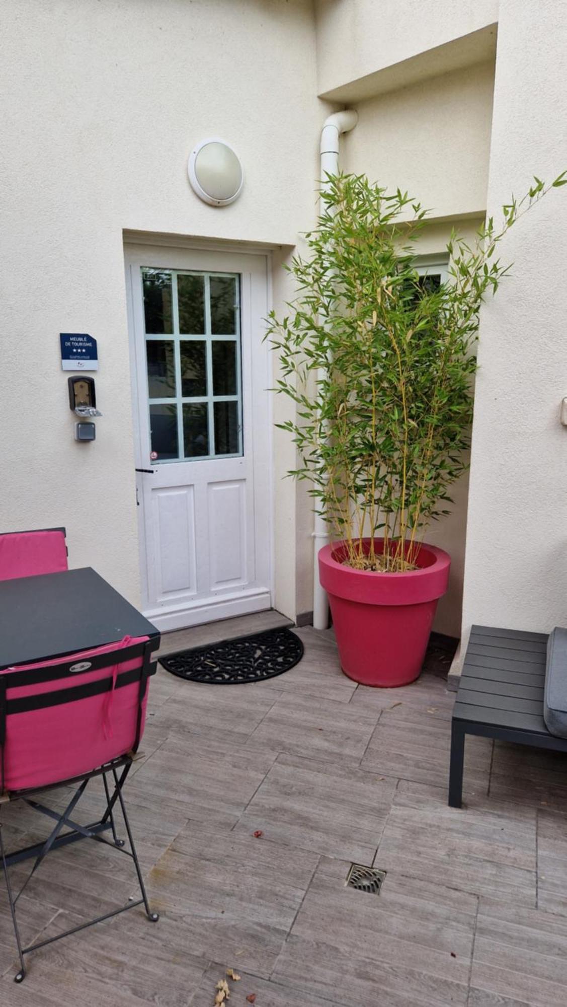 "O Tour'S Angels" Febvotte Apartment Tours Exterior photo